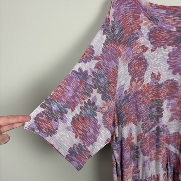 LOGO by Lori Goldstein Tunic Top Women 3X Purple Floral Printed Slub Knit Peplum - Picture 4 of 13